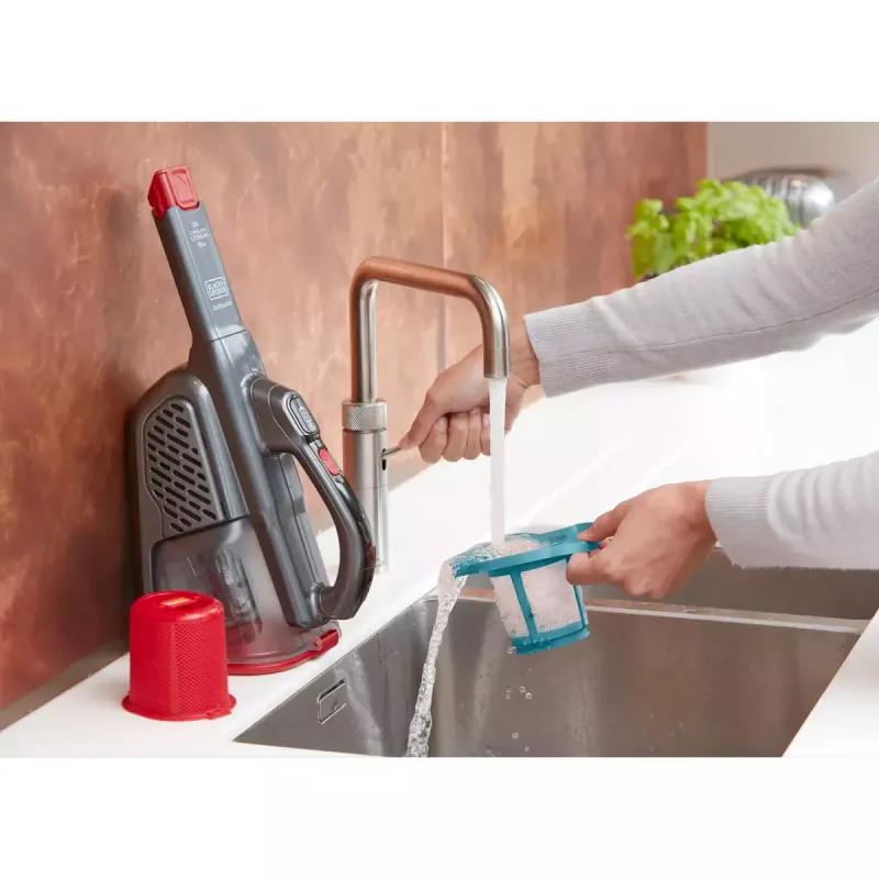 Handheld vacuum Black & Decker BHHV315J — 12V cordless, 20 AW suction, 0.7 L bagless, 16 min runtime