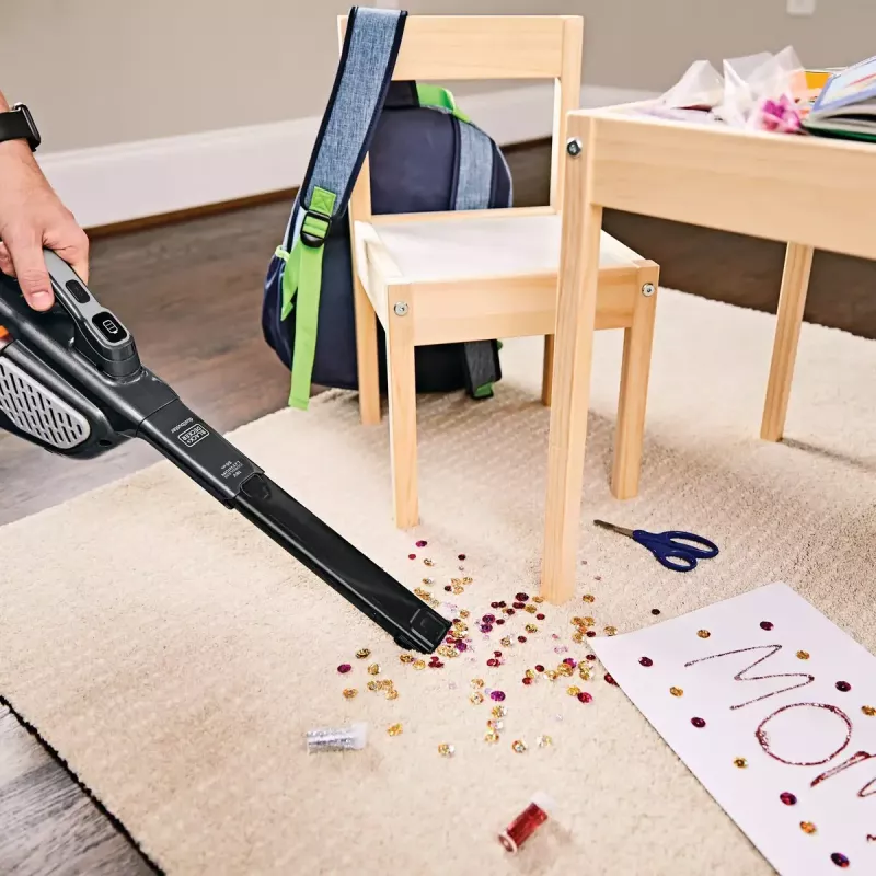 Handheld vacuum Black & Decker BHHV520JF portable 230 V NiMH 2 Ah 15 min, dry cleaning, 1.2 kg