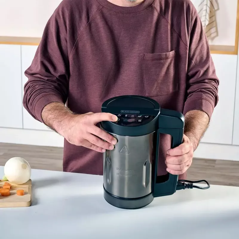 Electric soup maker Black & Decker BXSM1000E 1.6 L, 1,040 W, stainless steel, 6 programs, touch control, blending, safety lock