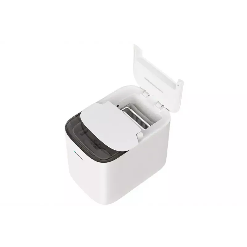 Portable ice cube maker BLAUPUNKT IMB601 — 15 kg/24h, 2 L tank, touchpad, 150 W, compact (280×400×334 mm)