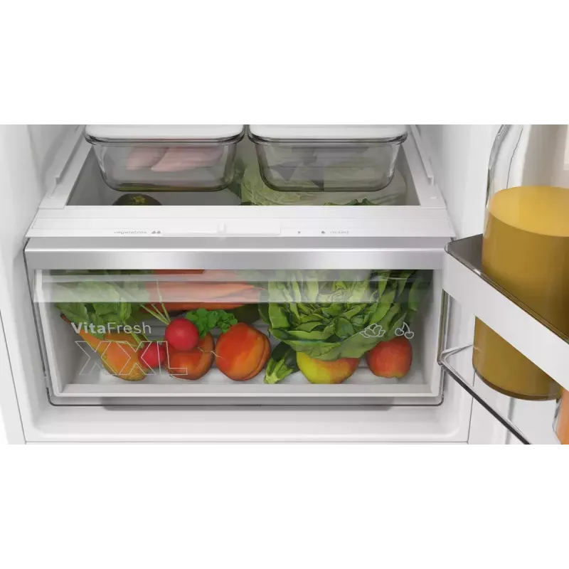 Built-in fridge-freezer Bosch Serie 4 KIV86VFE1 — 267 L total (183 L fridge / 84 L freezer), bottom freezer, white