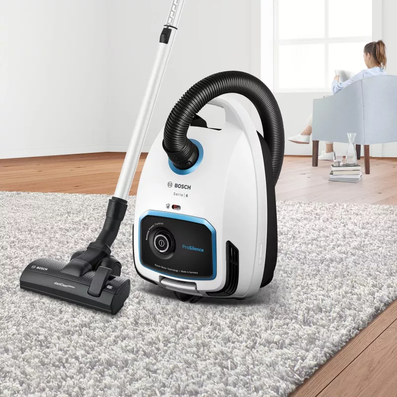 Cylinder vacuum Bosch Serie 6 BGB6SIL1 — 700 W, 4 L dust bag, HEPA 13, 12 m radius, white