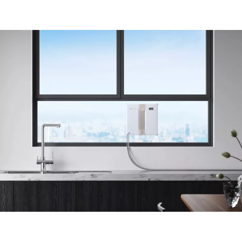 Window cleaning robot Ecovacs Winbot Mini — battery 3000 mAh, suction 7500 Pa, water tank 0.06 L, brushless motor, app support