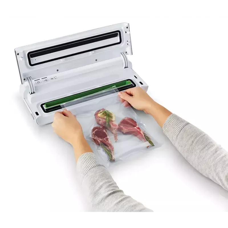 Vacuum sealer FoodSaver VS0100X — rotary control, includes roll and 4 vacuum bags, silver-white