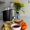 Centrifugal juicer MPM MSO-18-M, 1000 W motor, 1 L juice container, 2-step control, stainless steel, black/silver