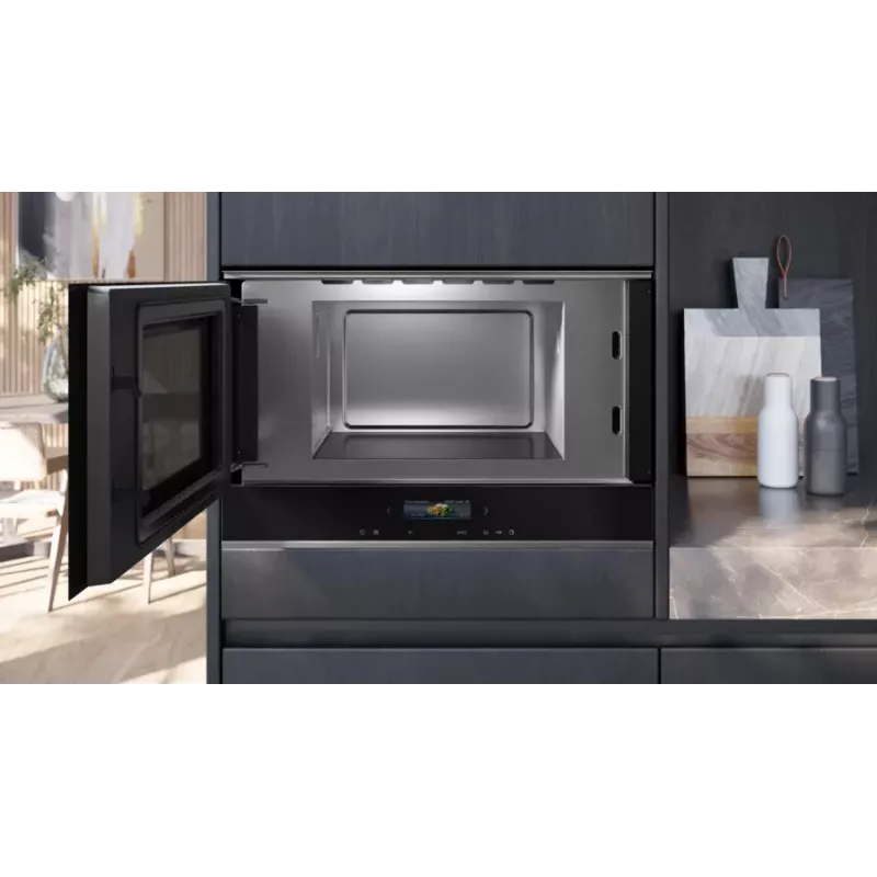Siemens iQ700 BF722L1B1 microwave Black Solo microwave Built-in 21 L 900 W