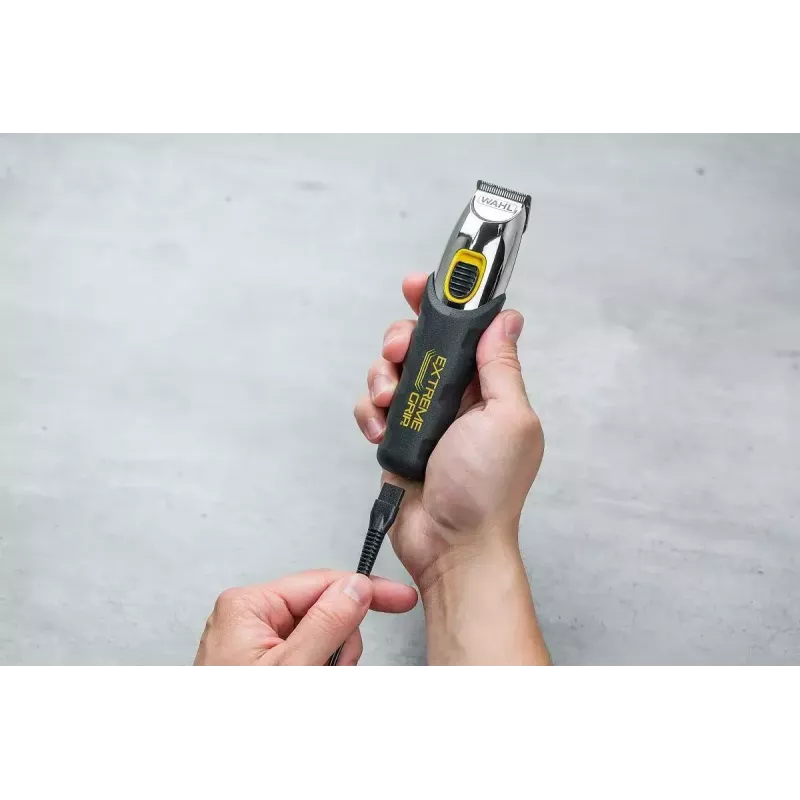 Hair clipper Wahl Extreme Grip AC/Battery, cordless, Li‑Ion, 240 min runtime, 12 length steps, stainless steel blade, cutter width 3 cm, black