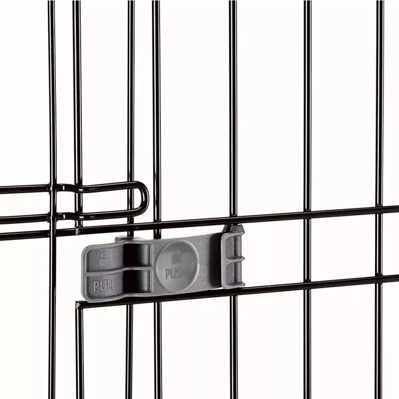 Hard pet carrier FERPLAST Superior 770×510×550 mm — metal/plastic cage for small dogs 5–9.9 kg, black