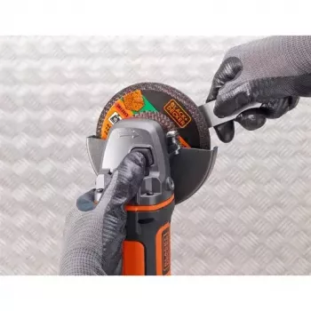 Angle grinder Black & Decker BCG720N — cordless 18V Li-Ion, 12.5 cm disc, up to 8600 RPM, 3 handle positions