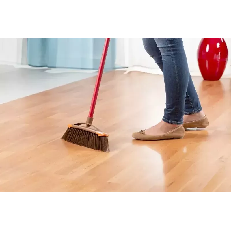 Indoor sweeping brush VILEDA model 136082 with soft/hard plastic bristles and handle, bronze