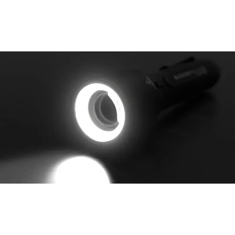 Hand flashlight Led Lenser 502987, compact aluminium body, 1000 lm, 4800 mAh rechargeable Li‑Ion, IP68, 8000 K, 176 mm, 41 g