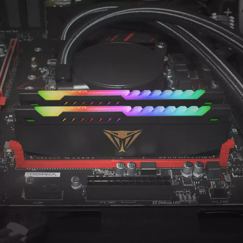 PATRIOT Viper Steel RGB DDR4 32GB (2x16GB) 3200MHz 288-pin DIMM 1.35V, 44mm height