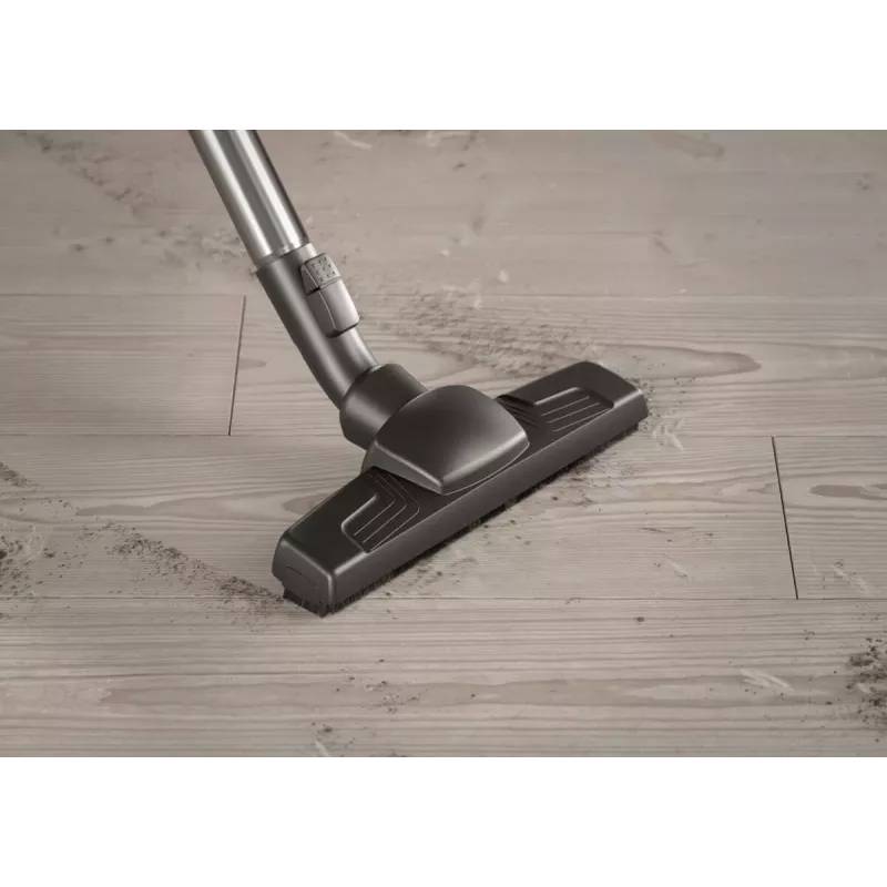 Cylinder vacuum Electrolux EB61A5UG — 3.5 L dust bag, 750 W, 12 m radius, turbo brush, stainless steel telescopic tube