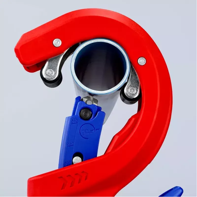 Pipecutter Knipex 90 23 01 BK Steel Blade Plastic Handle 165mm