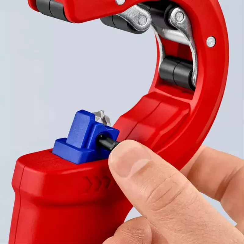 Pipecutter Knipex 90 23 01 BK Steel Blade Plastic Handle 165mm