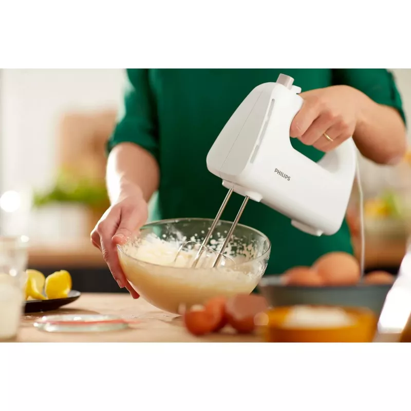 Philips HR3705/00 Daily Collection hand mixer, 300 W, 5 speeds + turbo, beaters & dough hooks, 1.2 m cable, white