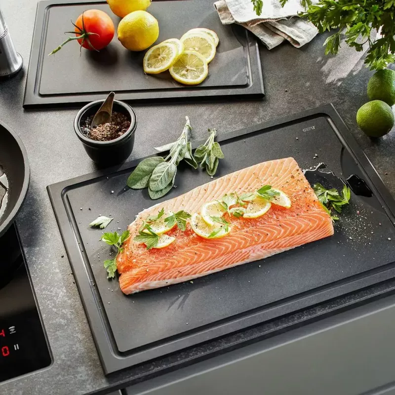 Cutting board GEFU SLIZE rectangular wood grey – GEFU SLIZE 13967 wooden rectangular cutting board, grey finish