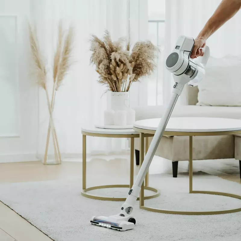 Cordless vacuum cleaner Adler AD 7064 2in1 — 350 W max, 13,000 Pa suction, 2000 mAh battery, dry & wet, 0.6 L dust, 0.15 L water, LED touchscreen, 4 modes