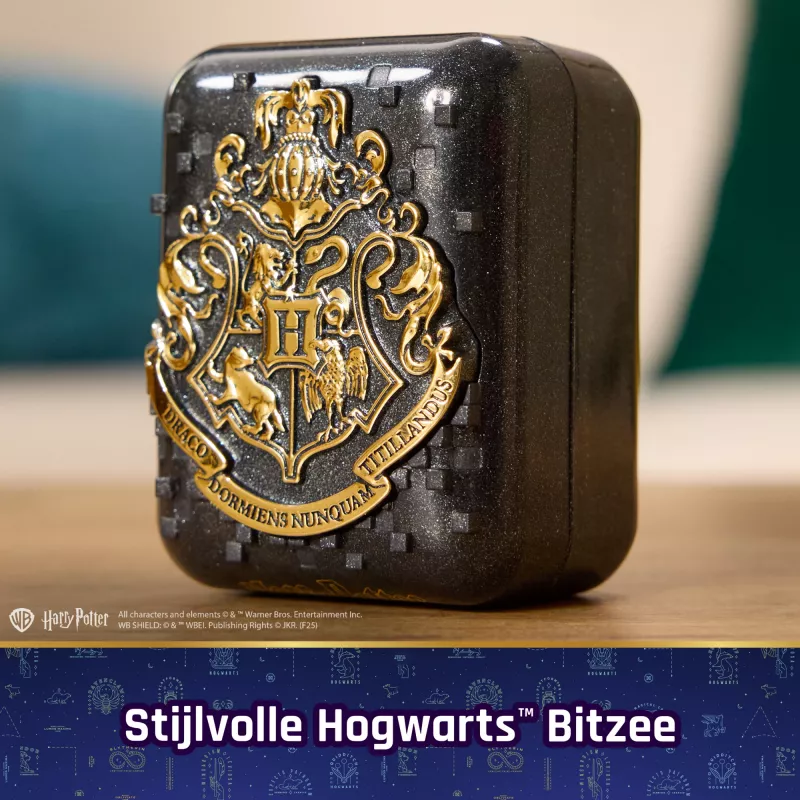Wizarding World Harry Potter, Bitzee Interactive Toy with 20 Characters Inside, Great for Easter Gifts, Digital Pet Reacts to Swipes, Tilts & Taps
