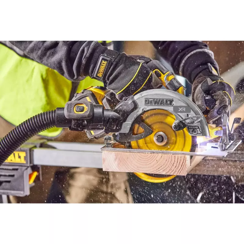 Portable Circular Saw DeWALT DCS573NT-XJ