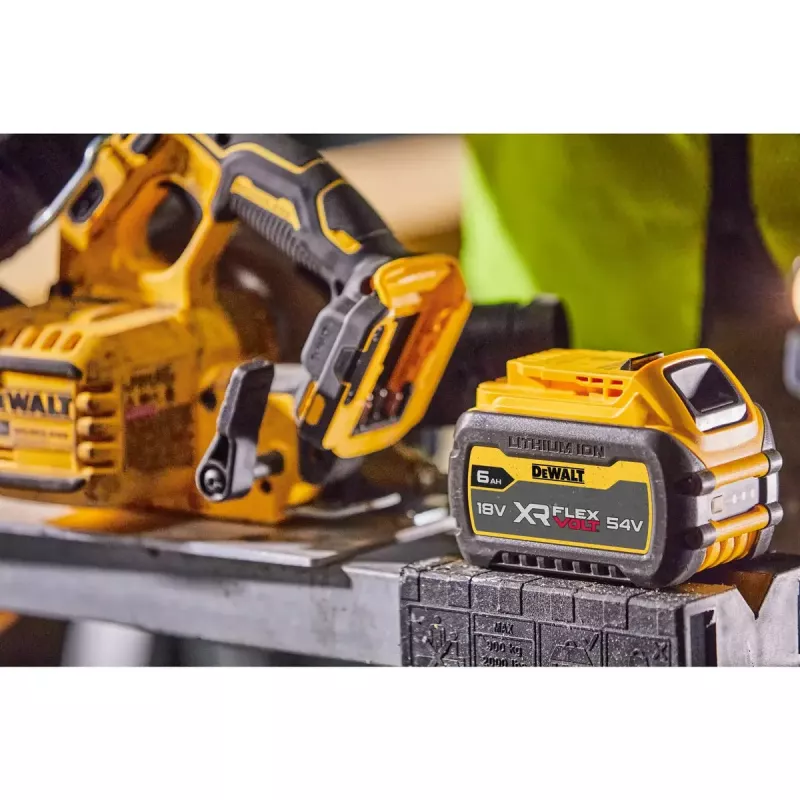 Portable Circular Saw DeWALT DCS573NT-XJ