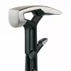Demolition tool Fiskars IsoCore M 1027220 — shock-absorbing lightweight hand tool