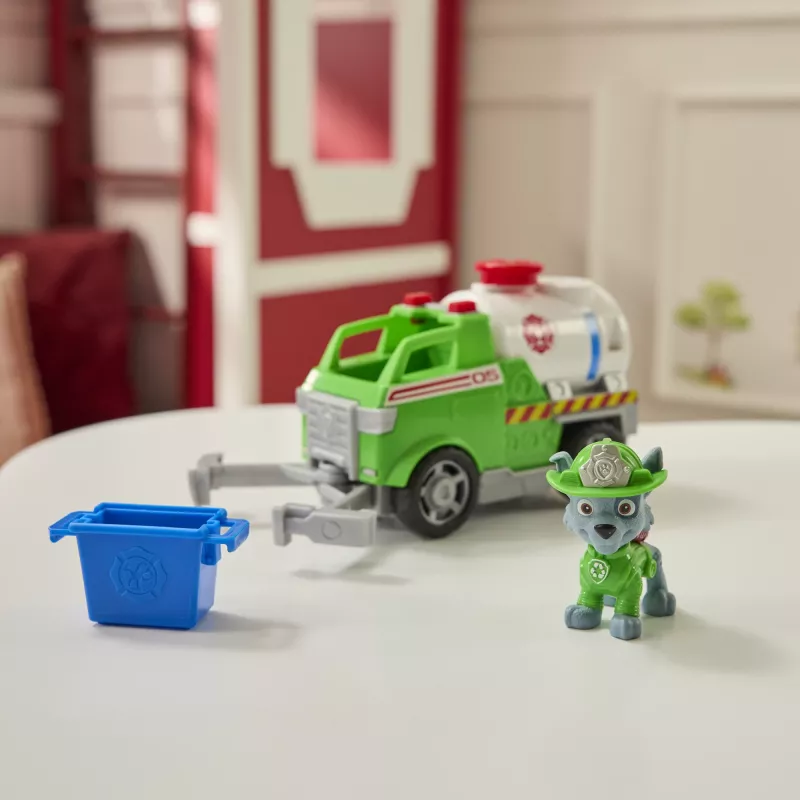 PAW Patrol Fire Rescue: Rocky Rescue Fire Tanker with Action Figure, Grab Claw and Toy Truck, Kids Toys for Boys & Girls Ages 3 and Up