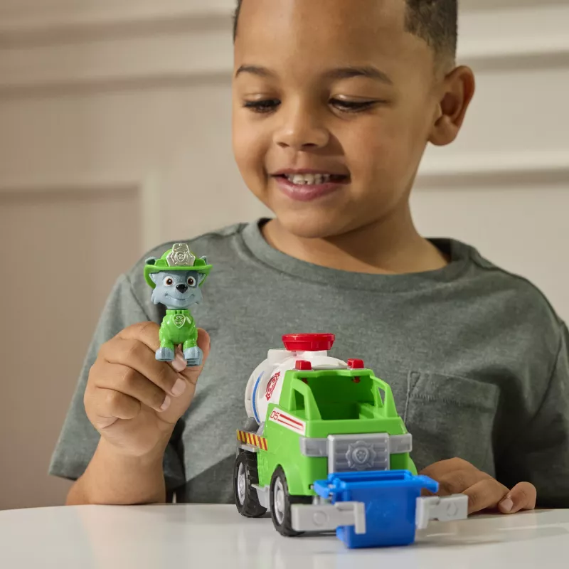 PAW Patrol Fire Rescue: Rocky Rescue Fire Tanker with Action Figure, Grab Claw and Toy Truck, Kids Toys for Boys & Girls Ages 3 and Up