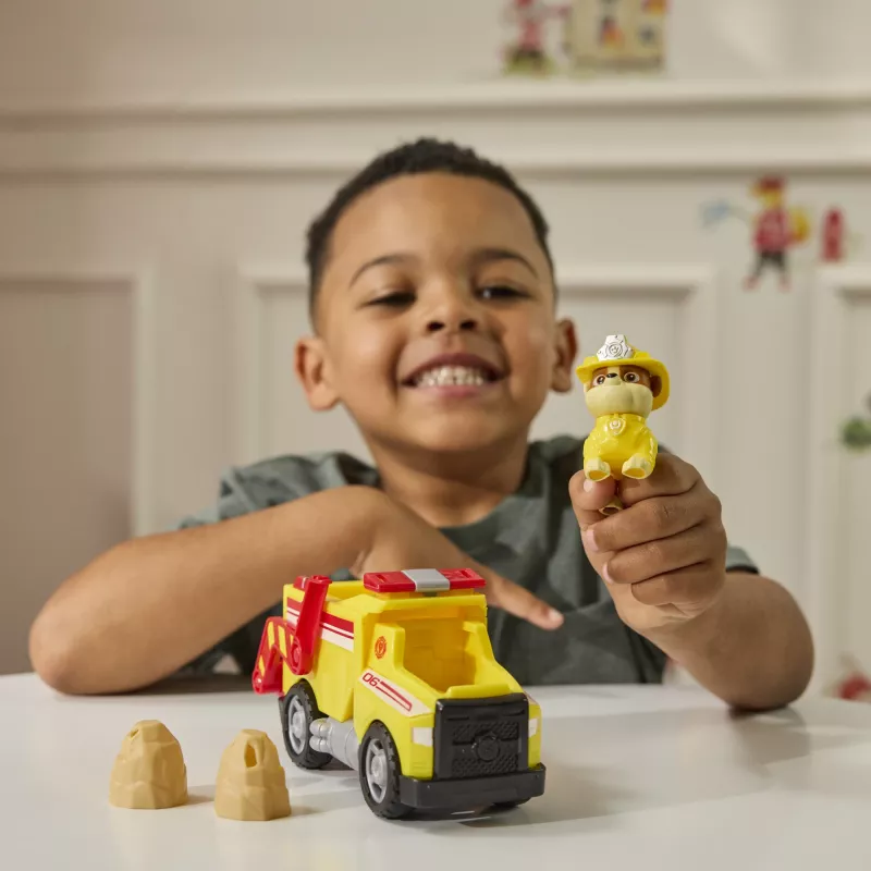 PAW Patrol Fire Rescue: Rubble Rescue Fire Dump Truck with Action Figure, Projectiles, and Toy Truck, Kids Toys for Boys & Girls Ages 3 and Up