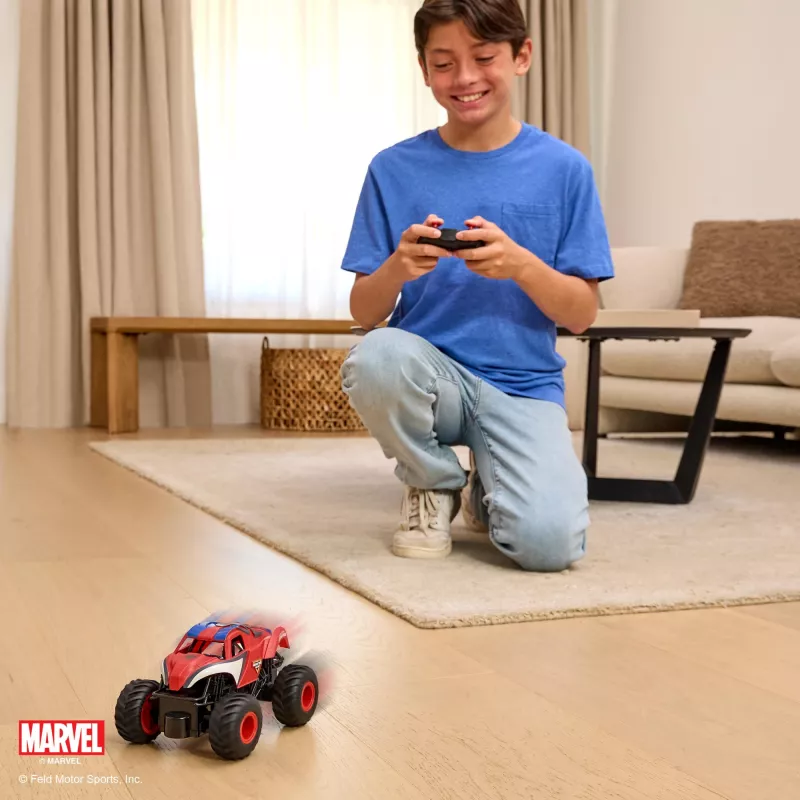 Monster Jam , Marvel The Amazing Spider-Man RC Monster Truck, 1:24 Scale, Kids Toys for Boys and Girls Ages 4 and up