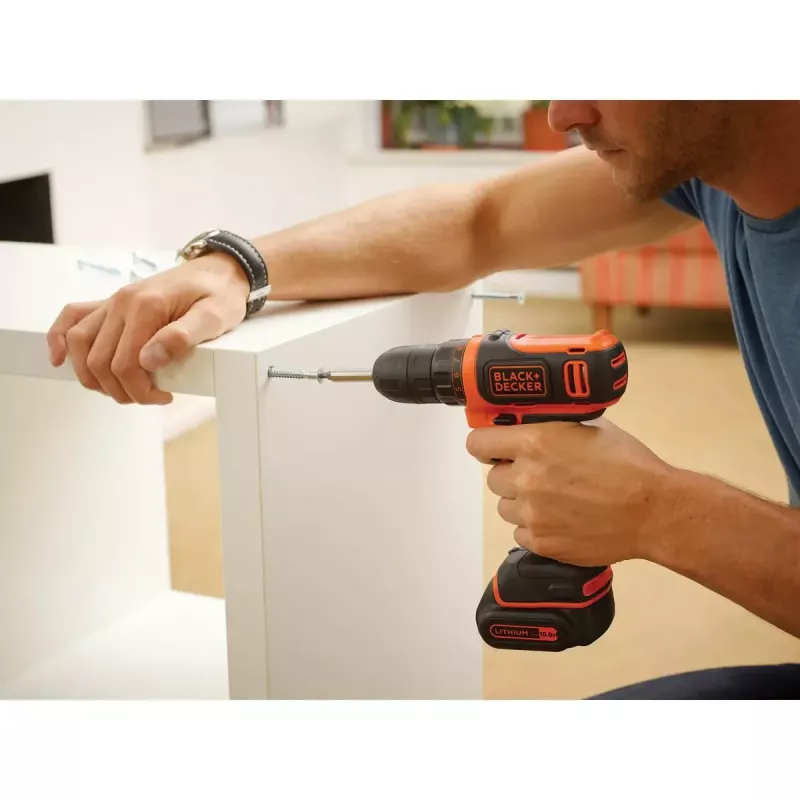 Pistol Grip Drill Black & Decker BDCDD12-QW, Keyless, 1.5 Ah
