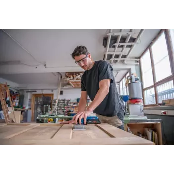 Bosch GSS 18V-13 Professional cordless orbital sander