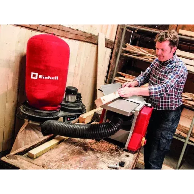 Einhell TE-VE 550/1 A Dust Extractor, 550 W, Red/Black