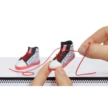 Miniverse Make It Mini Sneakers in PDQ, 8 yr(s), Multicolour, Plastic