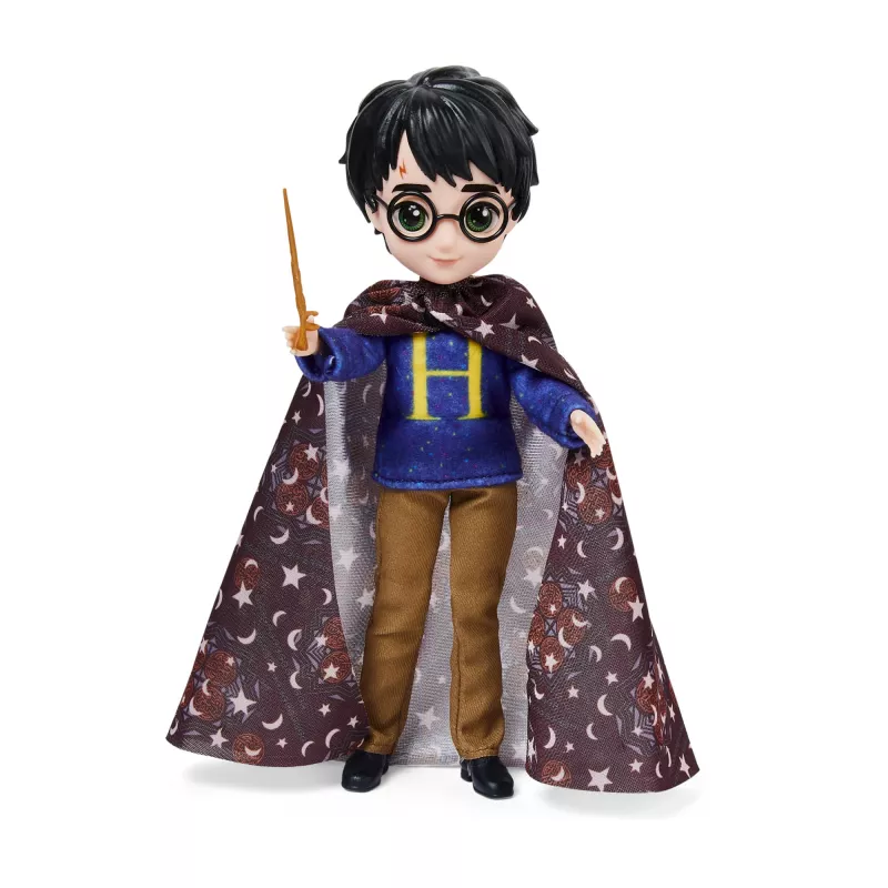 Wizarding World Harry Potter, 8-inch Harry Potter Doll Gift Set with Invisibility Cloak and 5 Doll Accessories, Kids Toys for Ages 6 and up