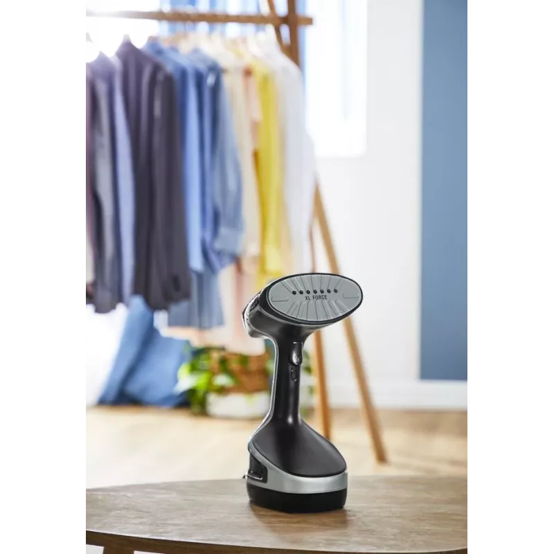 Tefal Acces Steam Force DT8250 Handheld garment steamer 0.2 L 2000 W Black