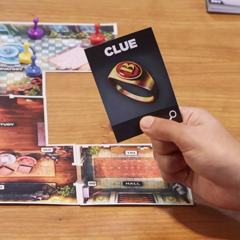 Cluedo Escape Board game Detective