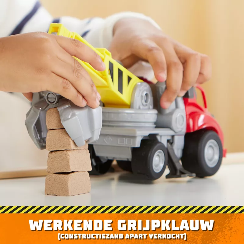 Rubble & Crew , Charger’s Crane Grabber Toy Truck with Movable Parts and a Collectible Action Figure, Kids Toys for Ages 3 and Up