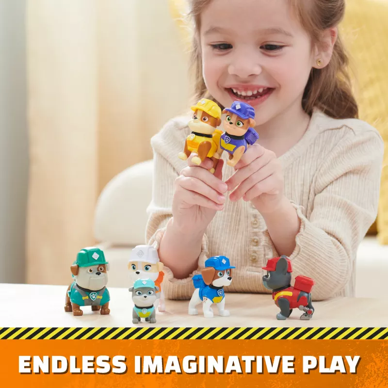 Rubble & Crew , Toy Figures Gift Pack, with 7 Collectible Action Figures, Kids Toys for Boys & Girls Ages 3+