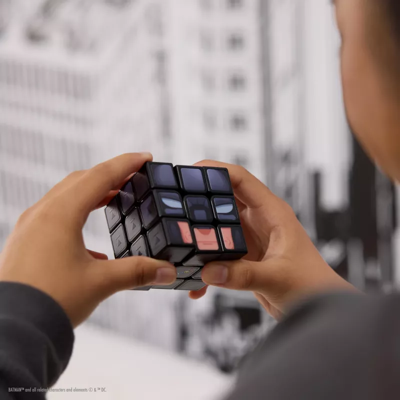 3x3 Rubik's Cube puzzle spinmaster — Batman design