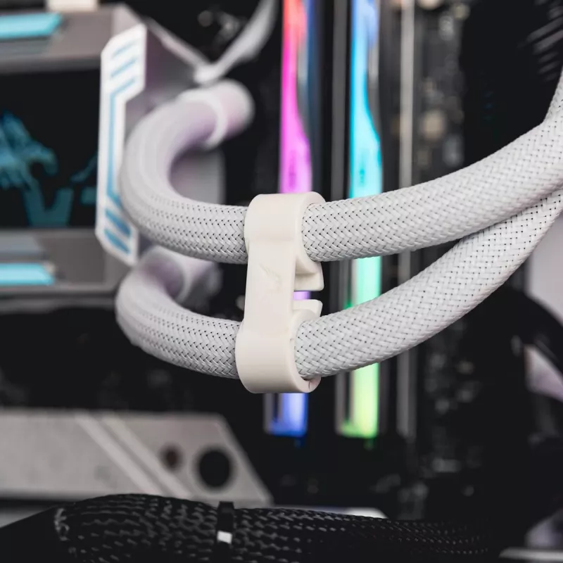 VALKYRIE All-in-one liquid cooler Syn 240 ARGB White