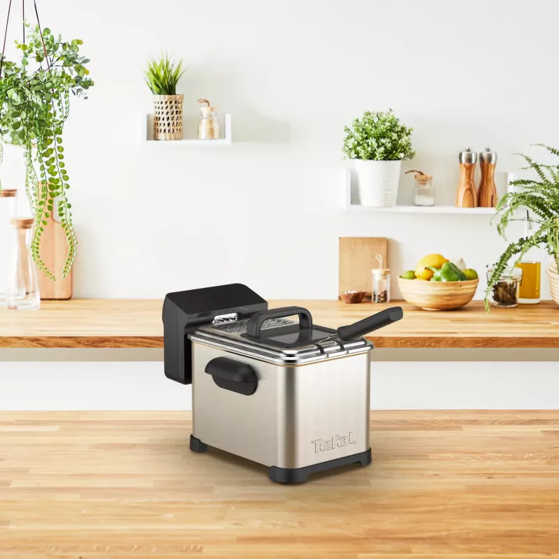 Tefal Family Pro FR507D Single 4 L Stand-alone 2400 W Deep fryer Stainless steel