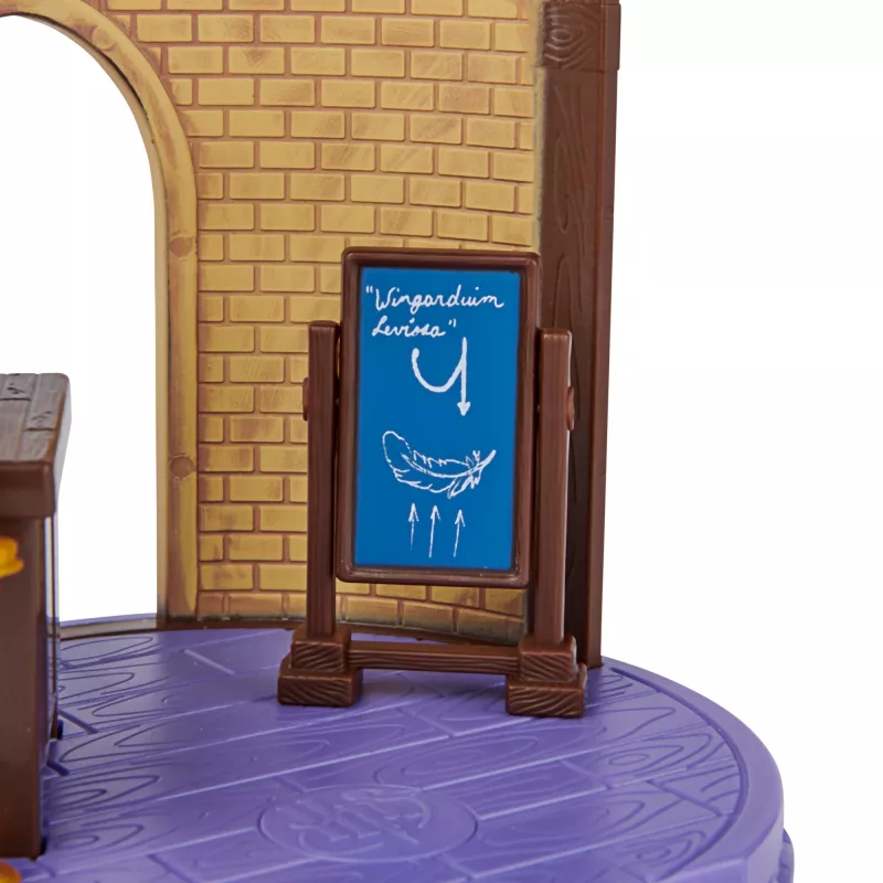 Wizarding World Harry Potter, Magical Minis Charms Classroom with Exclusive Hermione Granger Figure and Accessories, Kids Toys for Ages 5 and up