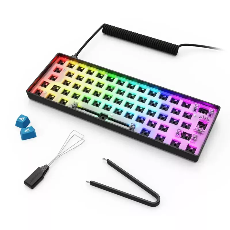Mechanical compact 60% keyboard Sharkoon SKILLER SGK50 S4 — Wired USB, QWERTY German layout, RGB backlight, 1.5 m cable, black