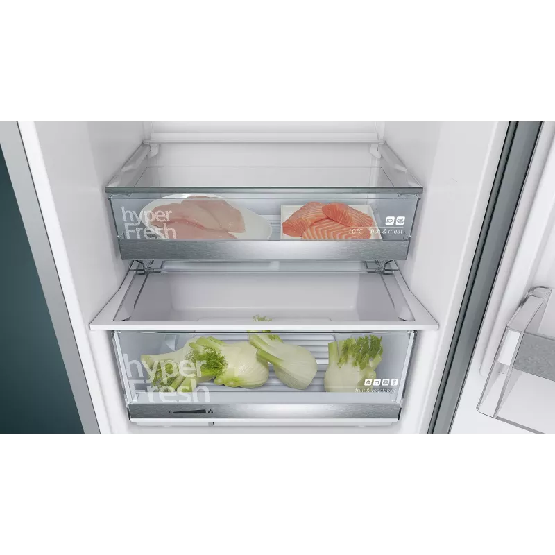 Siemens iQ500 KG39EAICA fridge-freezer Freestanding 343 L Silver