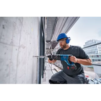 Rotary Hammer Bosch GBH 18V-28 D Professional — cordless 18 V, SDS-plus, model 0611919003
