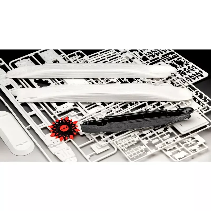 Scale model ship REVELL RMS Titanic 1:700 / 1:1200 – plastic model kit (MPN 05727)