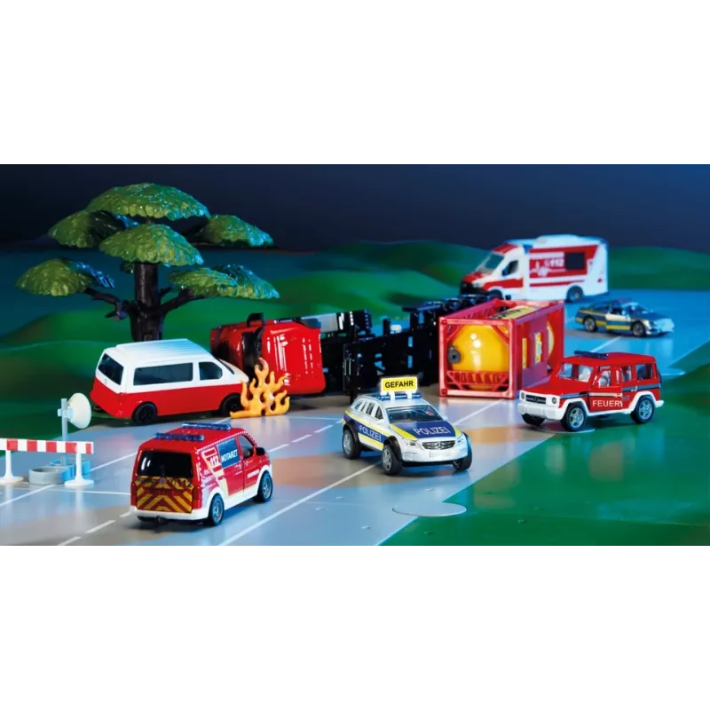 Siku Mercedes-Benz E-Class All Terrain 4X4 Police Police car model Preassembled 1:50