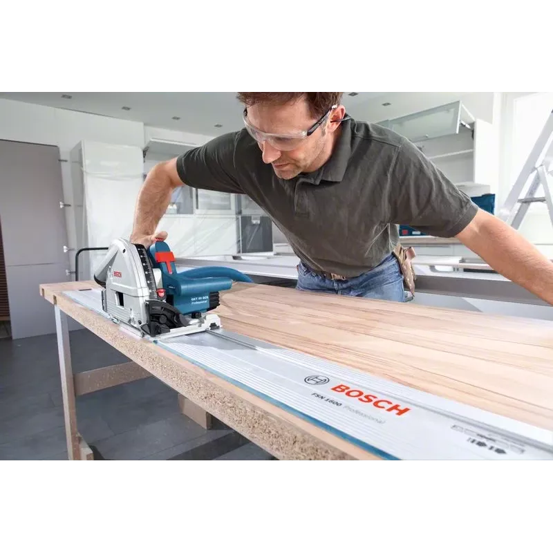 Bosch 0 601 675 000 portable circular saw 16.5 cm 6250 RPM 1400 W