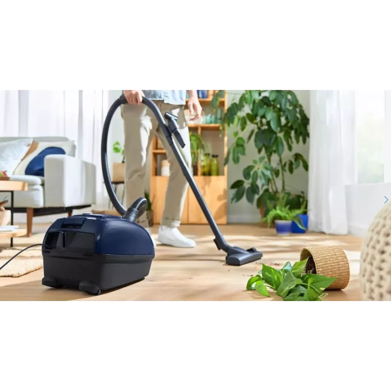 Bosch Serie 4 BGD38BU2 vacuum 4 L Drum vacuum Dry 600 W Dust bag